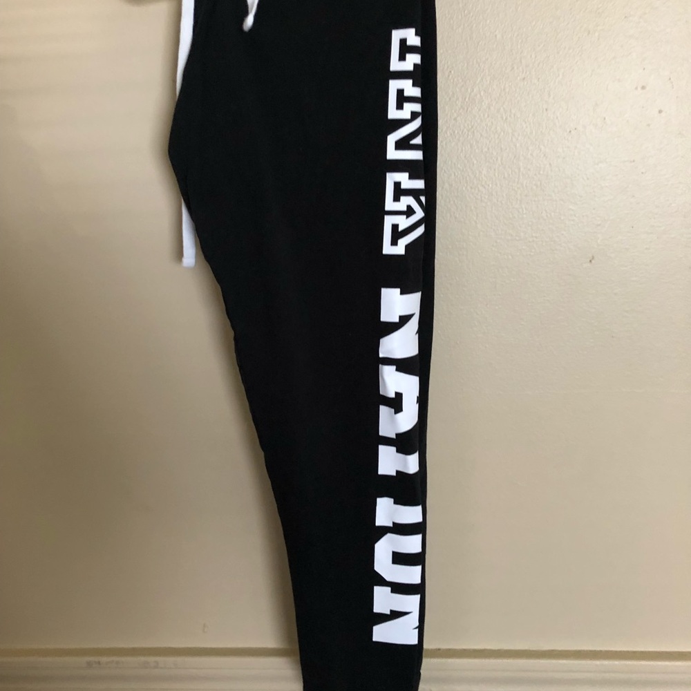 PINK Nation PINK yoga leggings